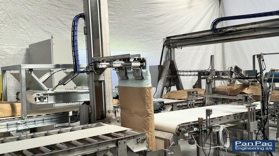 Outer kraft remover with laser - new, patented technology for dairy and pharma industry
